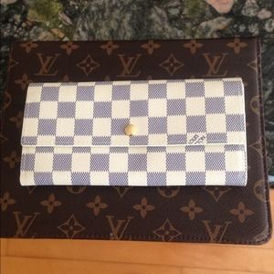 Louis Vuitton Inspired Dameir Azur Wallet New