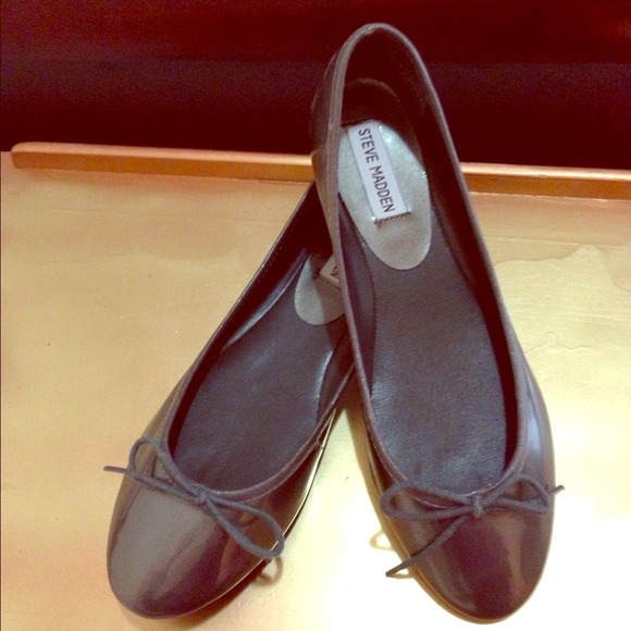 **sold**Steve Madden Ballerina Flats