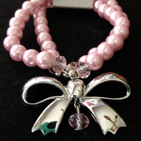 ❌Sold❌🎉🎉HOST PICK🎉🎉Pink Pearl Bracelet