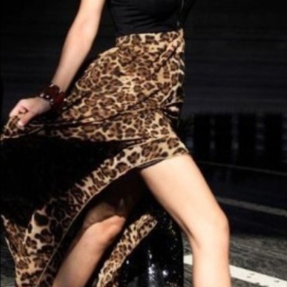 Long leopard print chiffon maxi dress BRAND NEW!!! - Picture 2 of 4