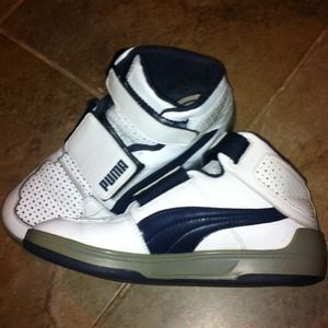 Puma leather sneaker used