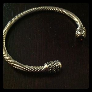 Antique style  bracelet with purple Jems