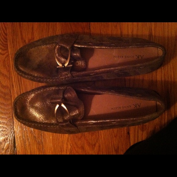 Women's Anne Klein flats