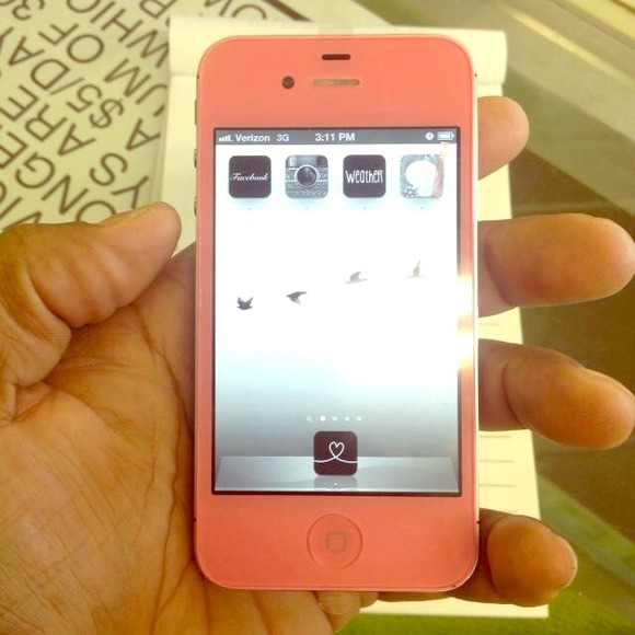 💥SOLD; EBAY- Verizon Iphone 4 - PINK✨