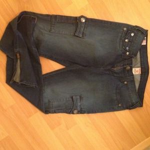 💯 Authentic True Religion jeans ... Once Worn!!