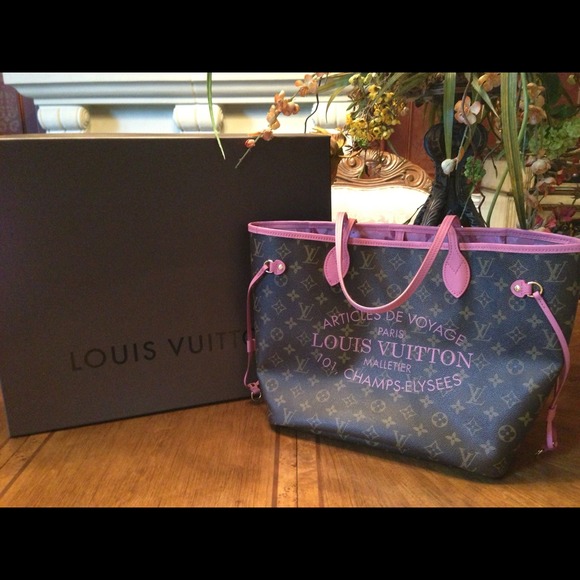 ✋✋NOT 4 SALE✋✋ 3rd Anniversary Gift!!