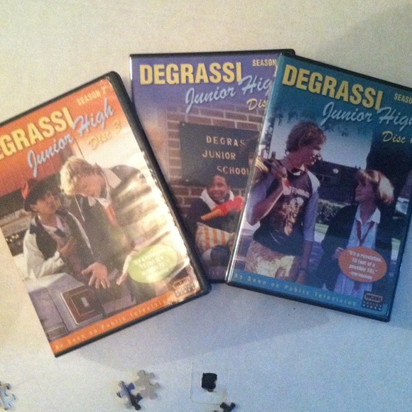 Degrassi Junior High Season 2 DVD set - Picture 3 of 3