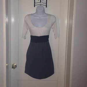 3/4 length sleeve color block dress