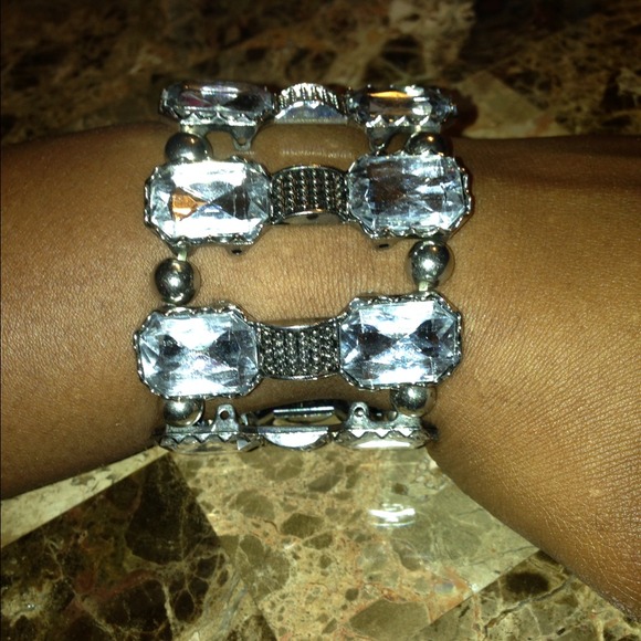 Silver bracelet - Picture 1 of 3