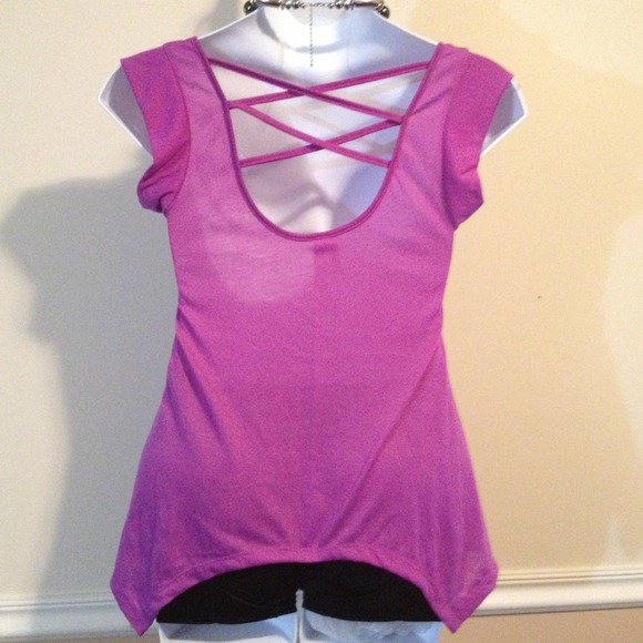 People's passion purple/black blouse. L:28". B:32" - Picture 3 of 4