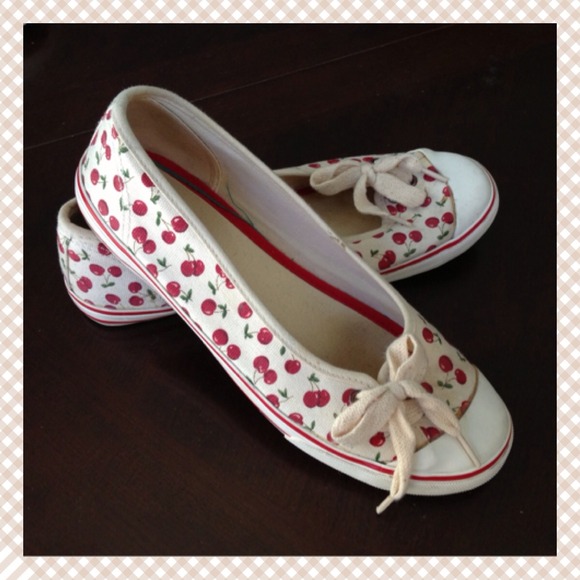 Cream & Cherry Print Flats by Self Esteem