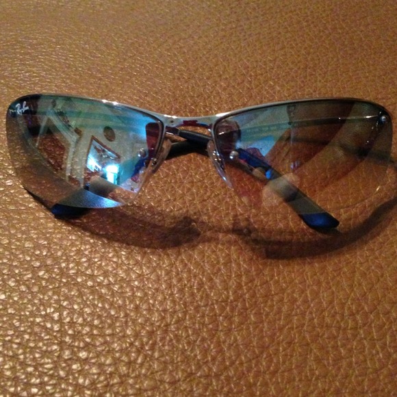 Ray Ban Accessories - BUNDEL ray ban sunglasses, sign, Levi's, bag