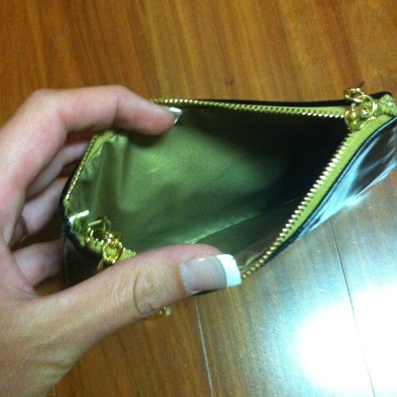 Victoria's secret wristlet - Picture 2 of 3