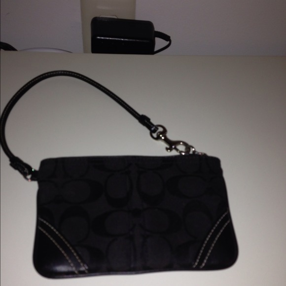 Wristlet Reserved for dmurillo11