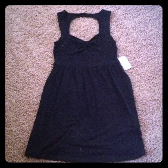 Black cotton dress