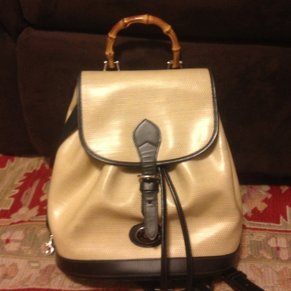 SOLD *HOST PICK* Vintage D&B Cream Wicker Backpack