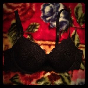 ⛔Traded⛔Lace Bra
