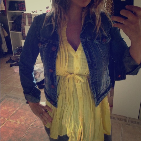 Yellow shirt