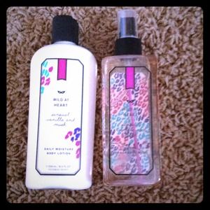Victoria's Secret lotion and spray set