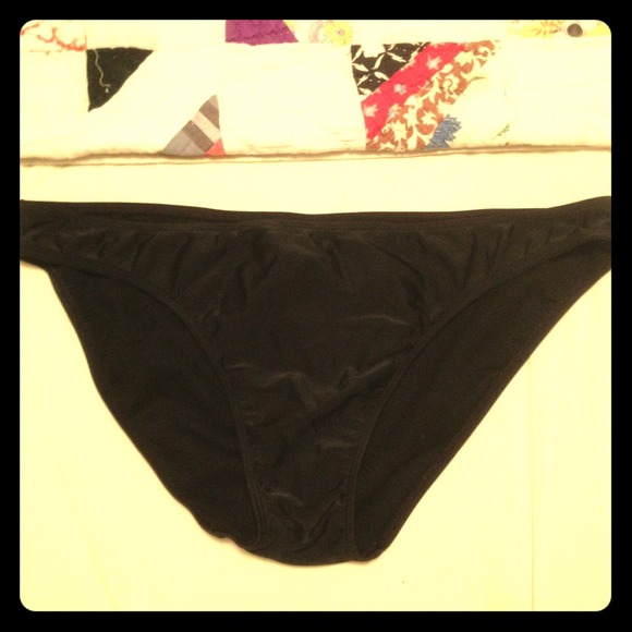 Old Navy swimsuit bottoms