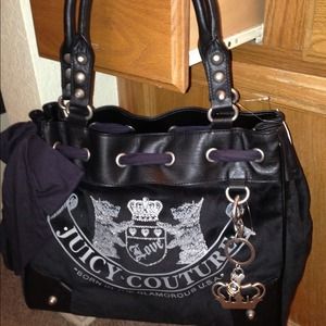 ❌Sold❌Juicy couture velour handbag!