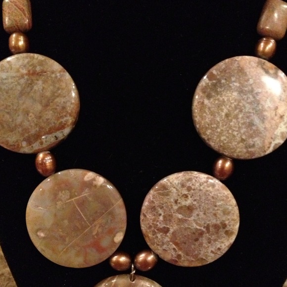 Necklace- jasper, pearl, classy and chic! - Picture 2 of 4