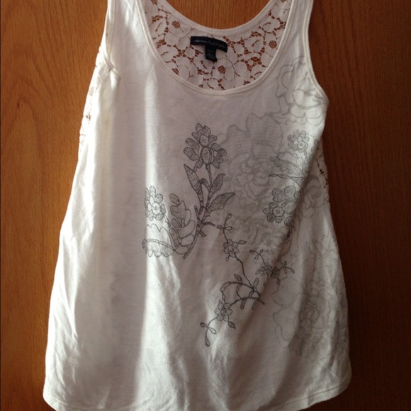 TRADED! Lace&flower tank!  For @stacey040