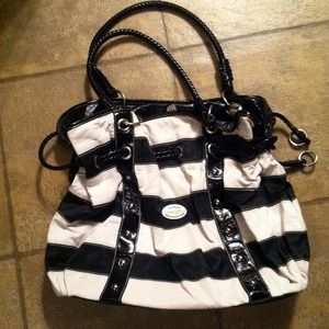 Black and white Dolce and Gabbana purse!