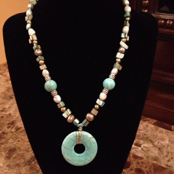 Necklace- turquoise, pearl, fantabulous!