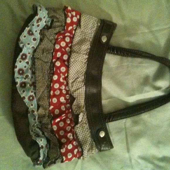 Thirty one brown skirt purse w ruffle skirt