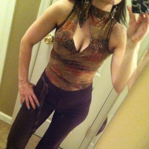 Top - Picture 2 of 4