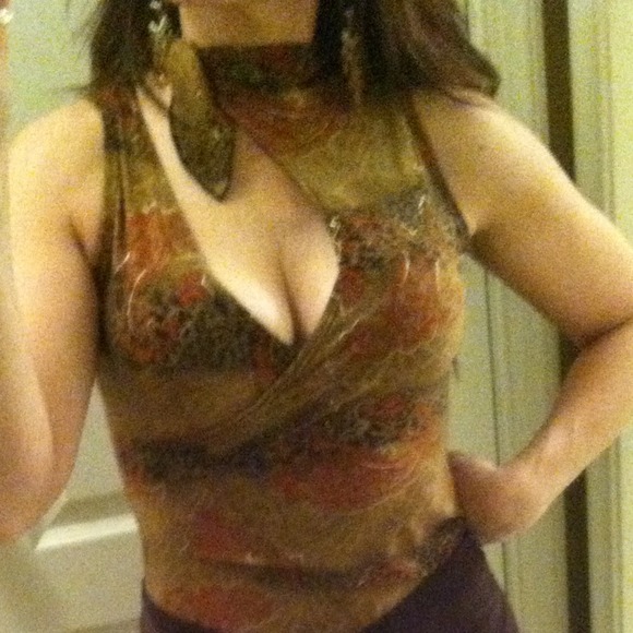 Top - Picture 4 of 4