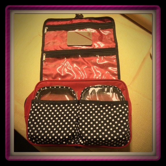 💚HOLD 4 @torygilmore💜Travel bagorganizer WAS $23