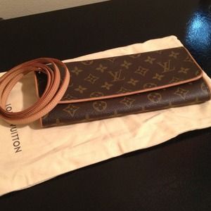 SOLD AUTHENTIC LOUIS VUITTON CLUTCH/TOTE