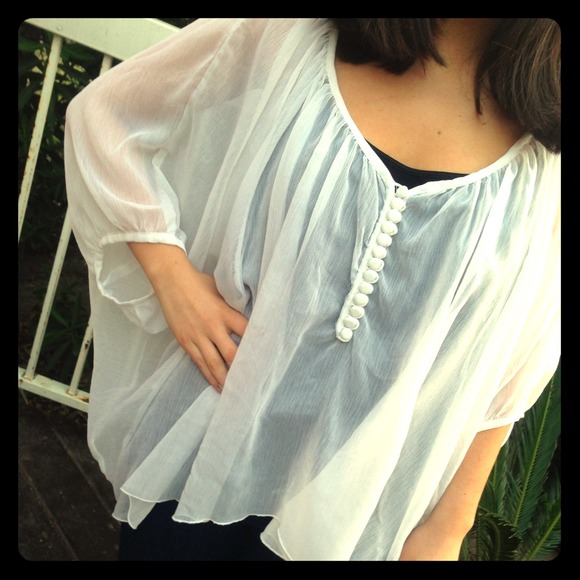 REDUCED White "Flowy" Top
