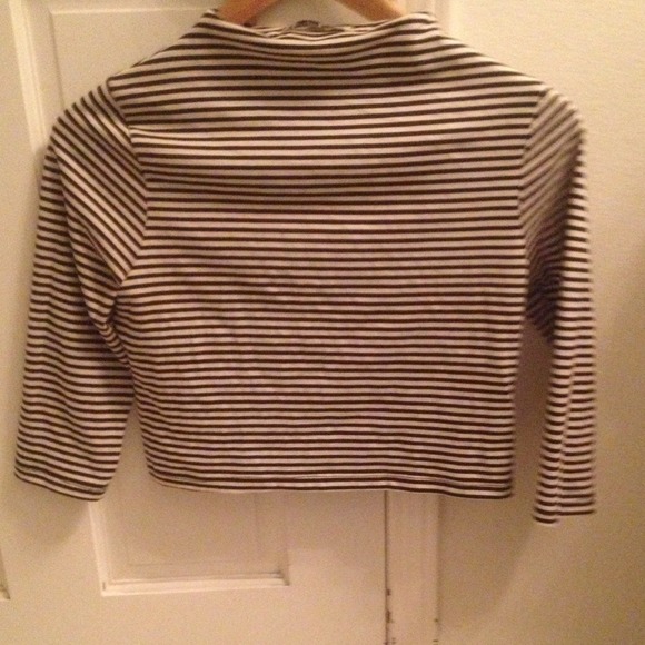 Urban outfitters black/cream stripe crop