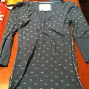 American eagle button up top