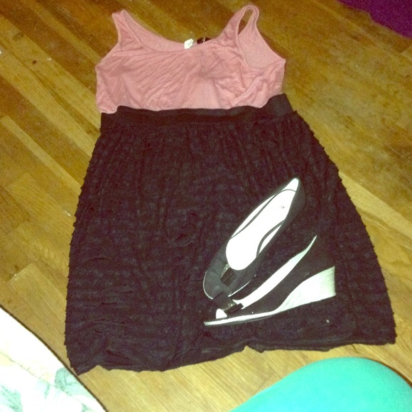 💰💰💰SOLD💰💰💰Dress - Picture 1 of 2
