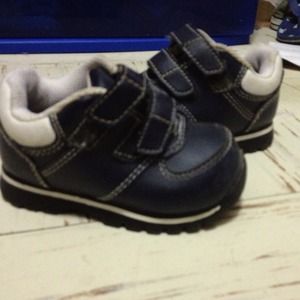 Kids shoes