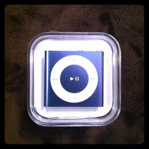 *SOLD* 2GB (blue) iPod Shuffle