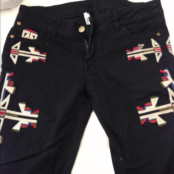 Black Tribal Jeans Size Small