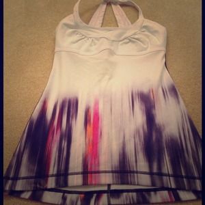 Lululemon scoop neck tank