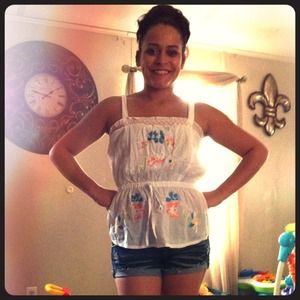 💥SALE💥 Flower and design embroider tank