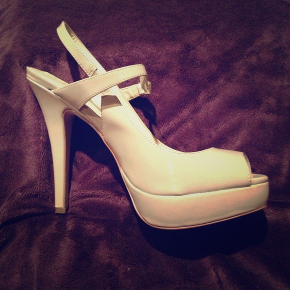 INC beige patent open toe pump with strap