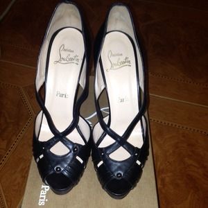 Christian Louboutin Scissor Nappa Girl 120 Christian Louboutin Scissor Nappa Girl 120