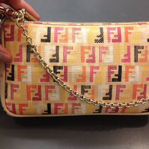 Authentic Fendi Small Shoulder Bag/ Clutch/ Pouch. - Picture 2 of 4