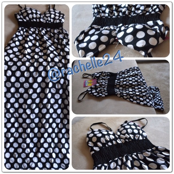 New with Tag! Cute Maxi Dress