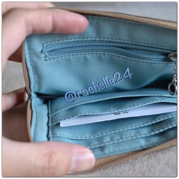 Authentic Coach Wallet - Picture 4 of 4