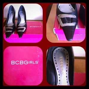 SALE☀😀🎊🎉 BCBG PUMPS!!!!