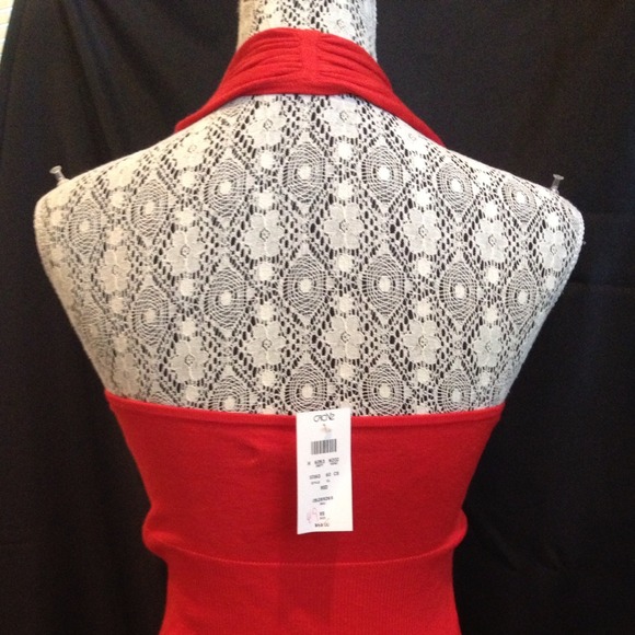 Cache- Vibrant Red Halter Top - Picture 2 of 3